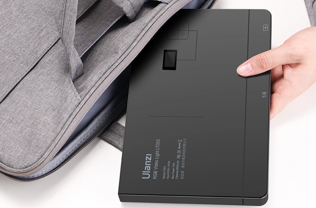 Lampa LED Ulanzi LT003